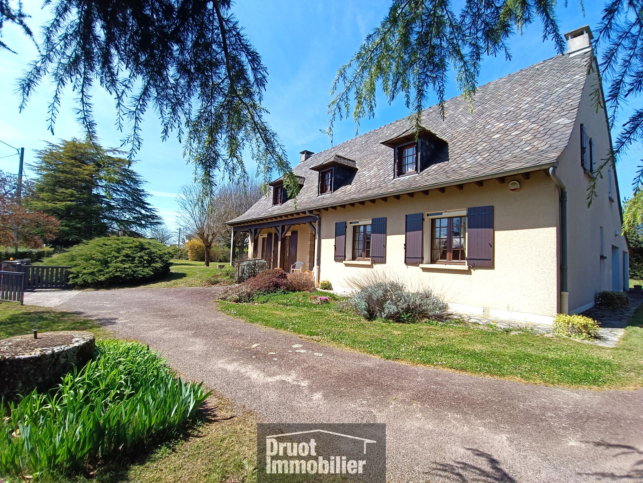 Villa / Maison 7 pièces  à vendre Naucelle 12800