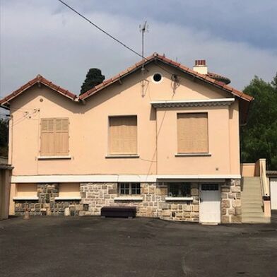 Garage  120 €