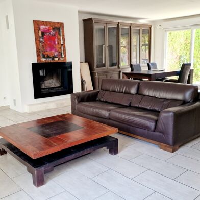 Maison 8 pièces 415000 €