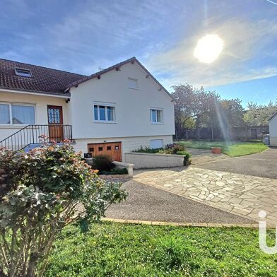 Maison 11 pièces 246000 €