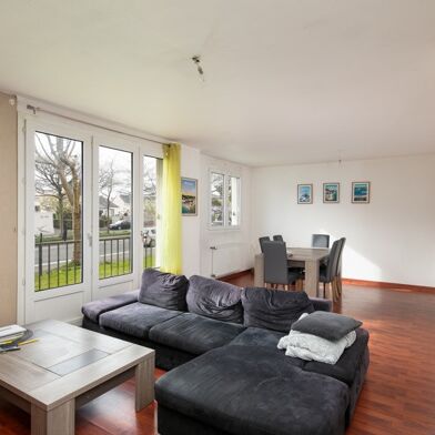 Appartement 5 pièces 145500 €