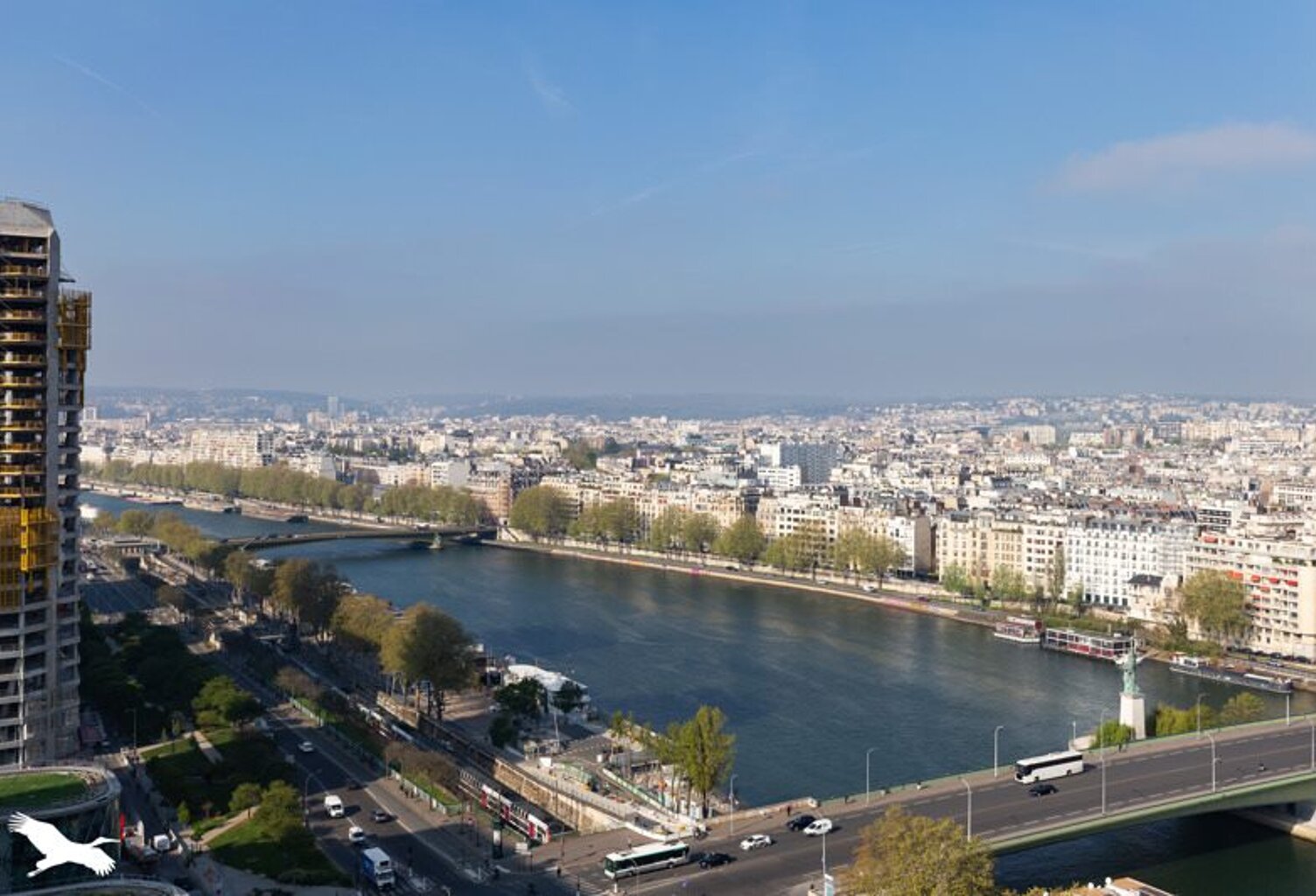 Vente appartement 4 pièces 98 m² Paris 15 (75015) — photo 1