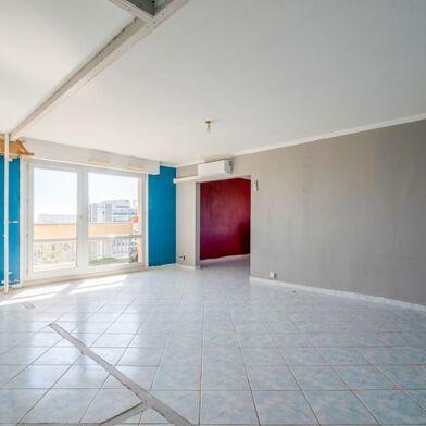 Appartement 4 pièces 176000 €