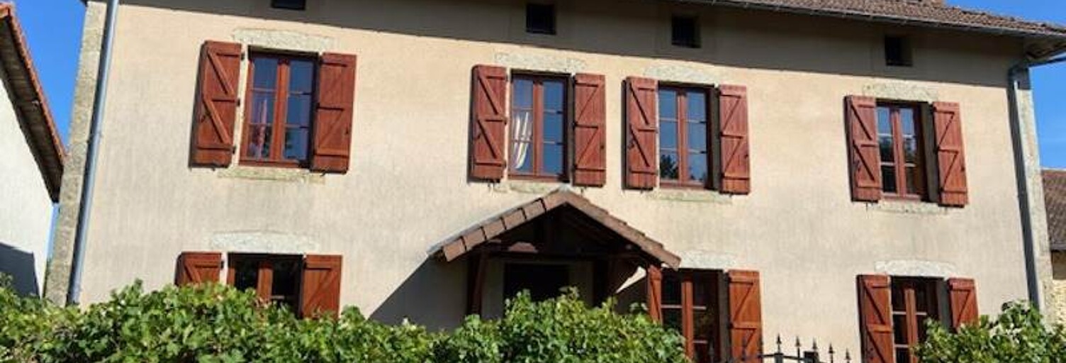 Maison 4 Pièces 138 m² à vendre à Rochechouart (87600)