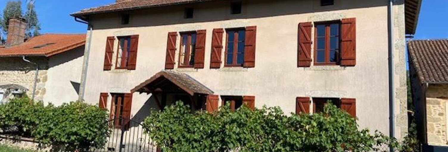 Maison 4 Pièces 138 m² à vendre à Rochechouart (87600)