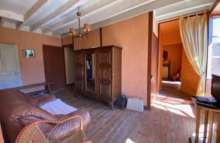 Maison en pierre de 4 pièces principales — photo 5
