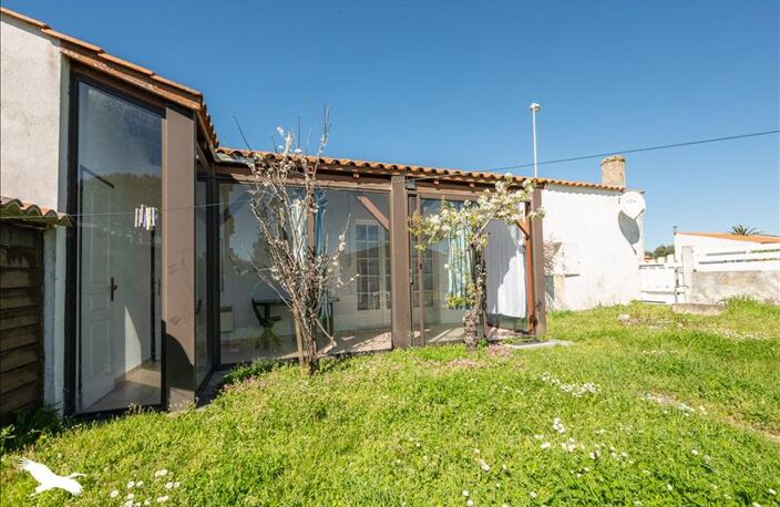 Vente maison 2 pièces 47 m² Saint-Denis-d'Oléron (17650) — photo 2