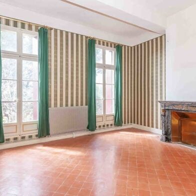 Maison 14 pièces 369000 €