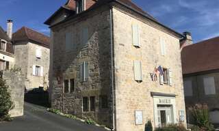 Maison 9 Pièces 241 m² à vendre à Badefols-d'Ans (24390)