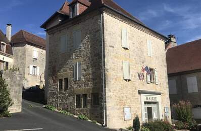 Maison en pierre de 9 pièces principales — photo du bien