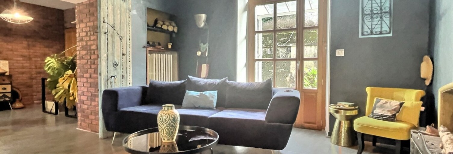 Maison 9 Pièces 214 m² à vendre à Chambéry (73000)