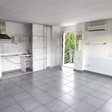 Commerce 2 pièces 540 €