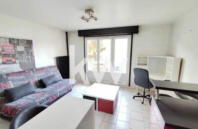 REIMS Studio balcon place de parking à Reims (29 m²) — photo du bien