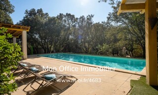 Maison 15 Pièces 334 m² à vendre à Grans (13450)