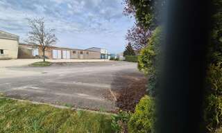 Local industriel  2400 m² à vendre à Gevigney-et-Mercey (70500)