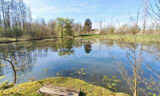 Commerce  10740 m² à vendre à Chevresis-Monceau (02270)