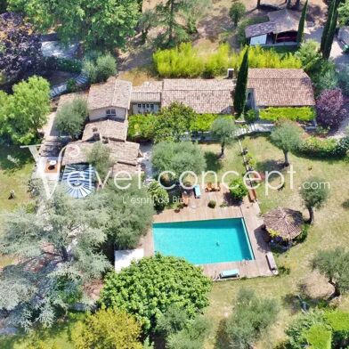 Maison 6 pièces 1834000 €