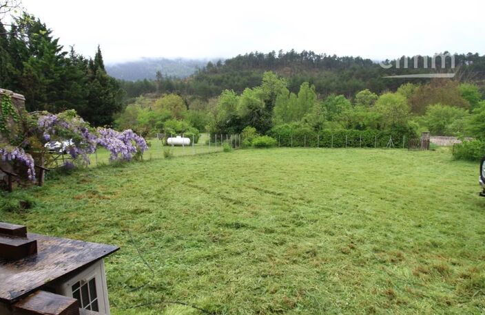 A vendre maison de village avec un jardin de 688m² — photo 2