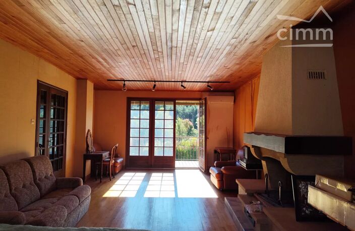 A vendre maison de village avec un jardin de 688m² — photo 3