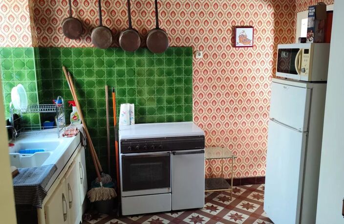 A vendre maison de village avec un jardin de 688m² — photo 4