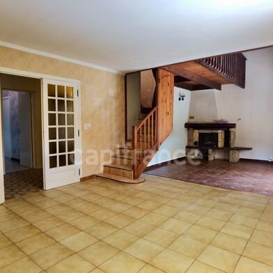 Maison 5 pièces 245000 €