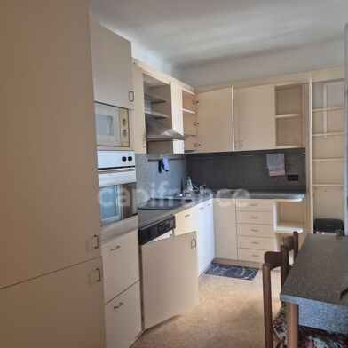 Appartement 5 pièces 146500 €