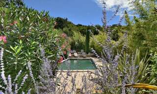 Maison 10 Pièces 349 m² à vendre à Lourmarin (84160)