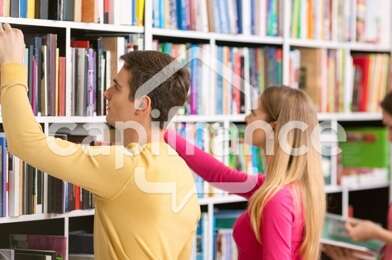 Commerce 2 pièces 82000 €