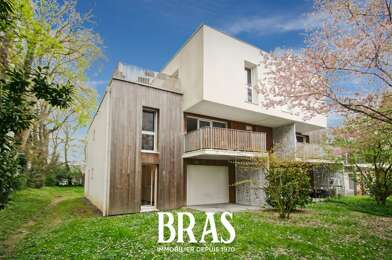 Appartement 3 pièces 233200 €