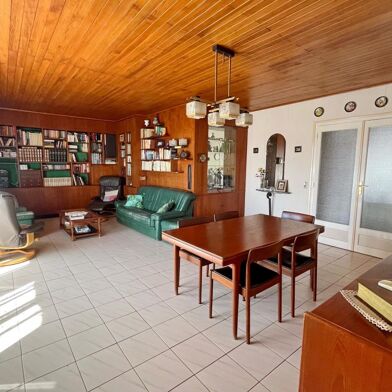 Appartement 4 pièces 199000 €
