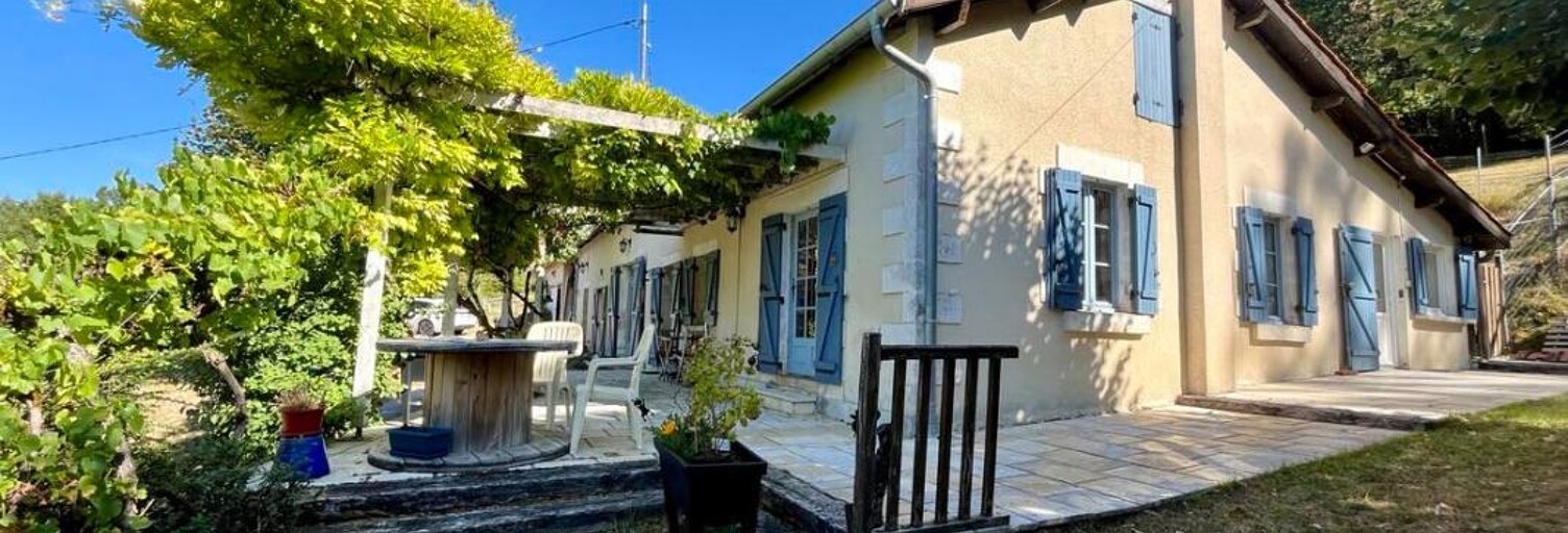 Maison 9 Pièces 216 m² à vendre à Château-l'Évêque (24460)