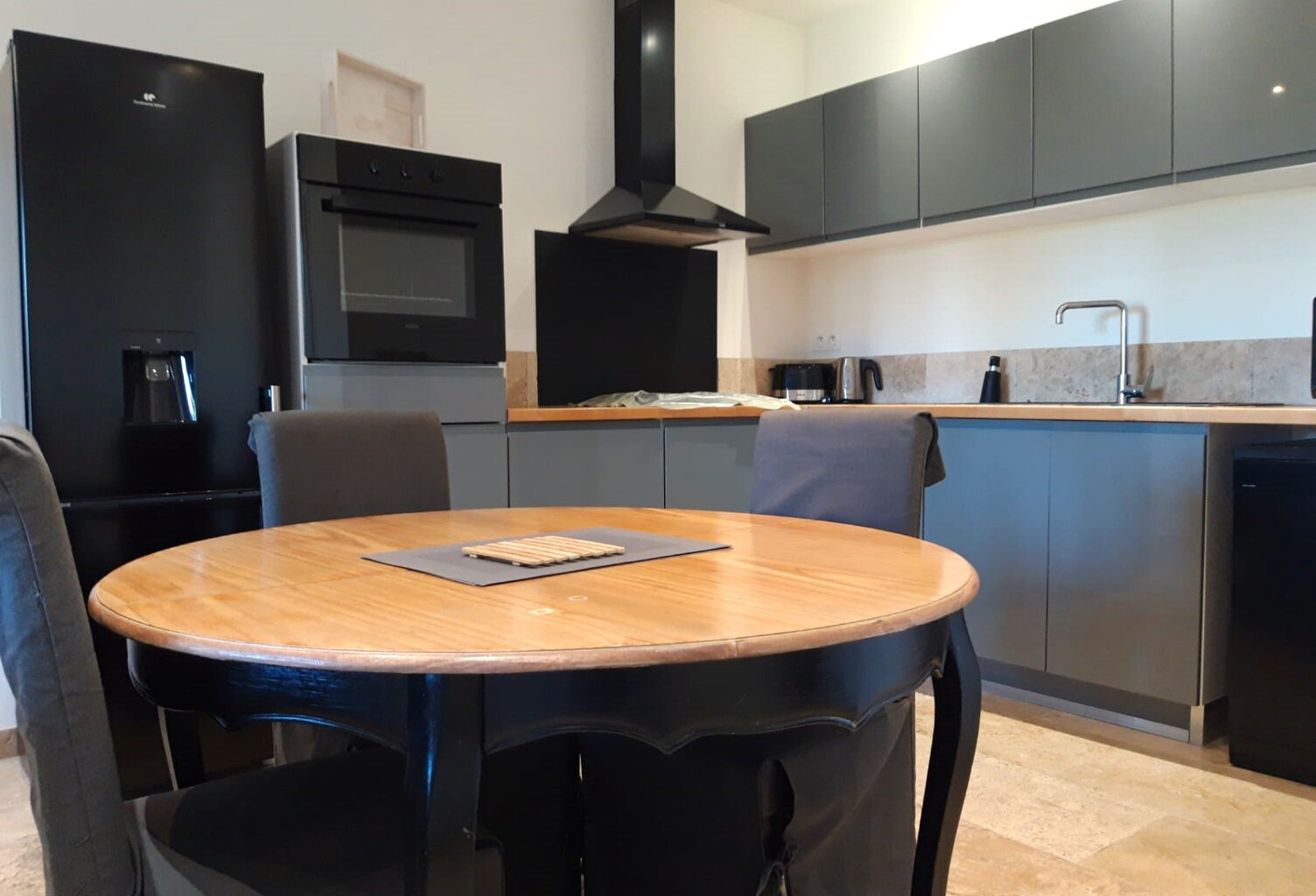 DPT(13) BOULBON A VENDRE  APPARTEMENT DE GRAND STANDING — photo 1