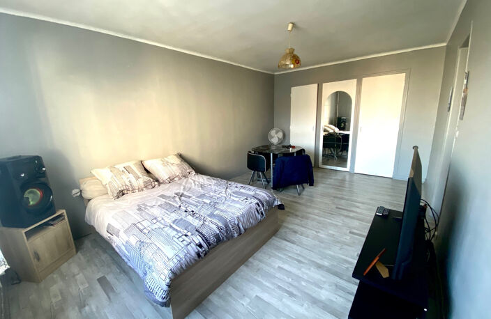 GRAND F1 - QUARTIER VOISINLIEU — photo 4