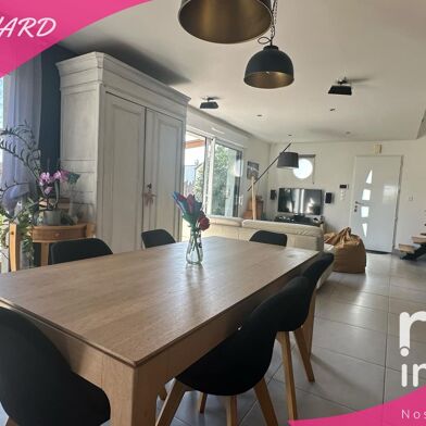 Maison 5 pièces 279000 €