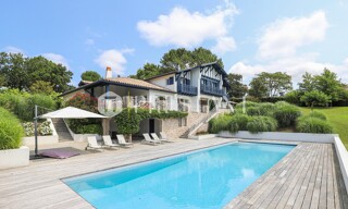 Maison 8 Pièces 450 m² à vendre à Arbonne (64210)