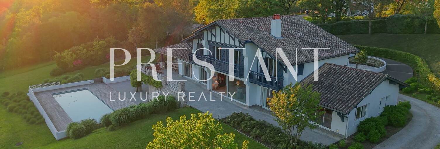 Maison 8 Pièces 482 m² à vendre à Arbonne (64210)