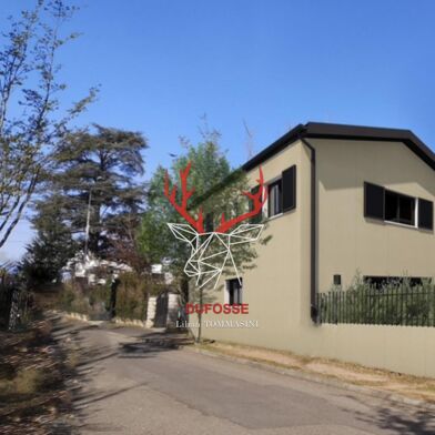 Maison 5 pièces 589000 €