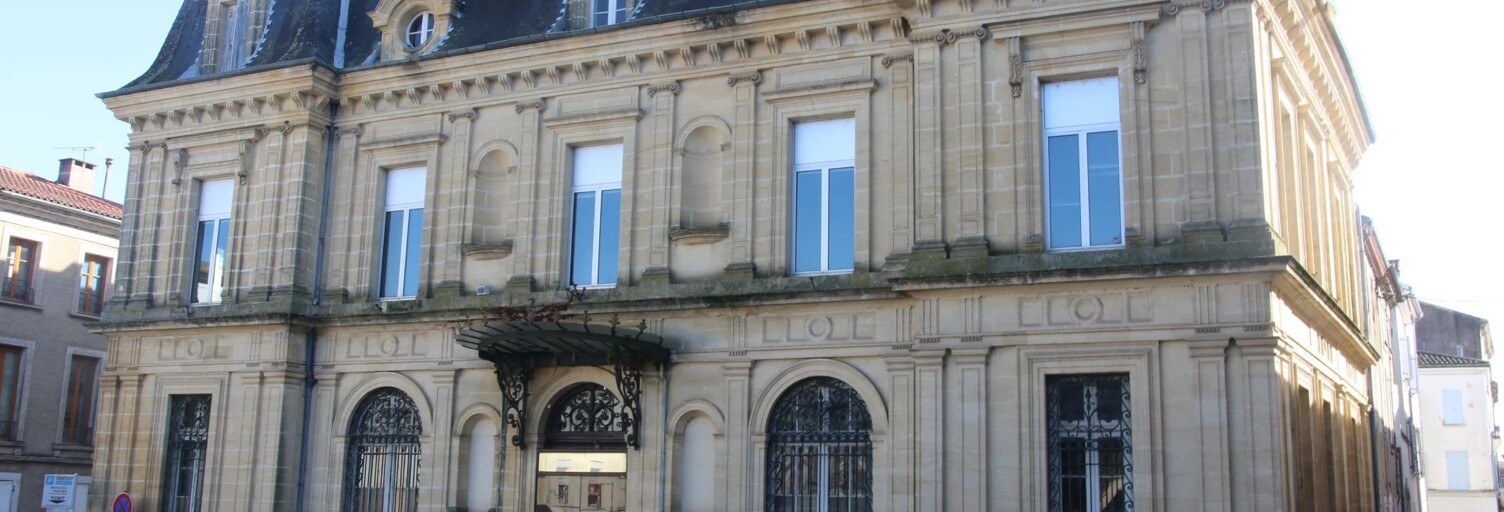 Immeuble   m² à vendre à Villeneuve-sur-Lot (47300)