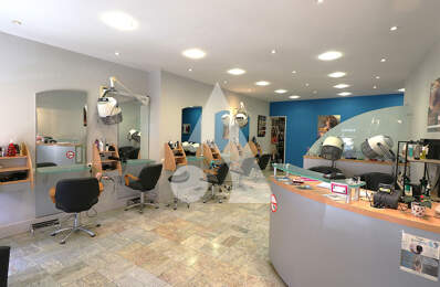 Fonds de commerce Coiffure Bagnères de Bigorre 71 m² — photo du bien