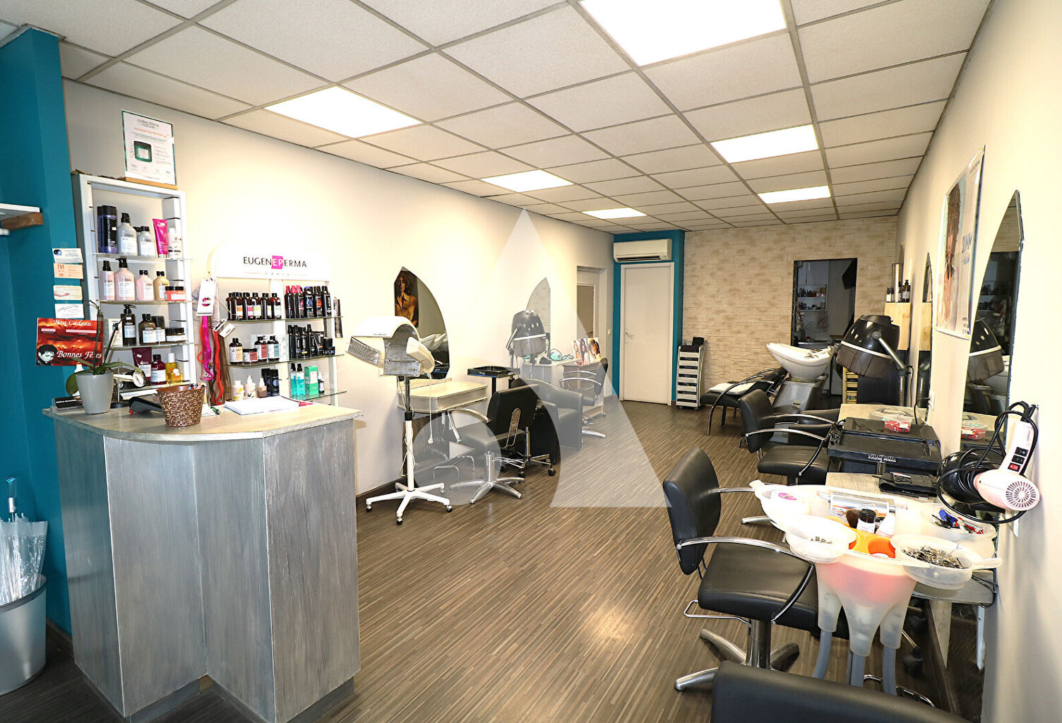 Fonds de commerce Coiffure Tarbes 34 m² — photo 1
