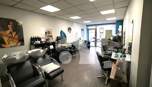 Local commercial 2 pièces  à vendre Tarbes 65000