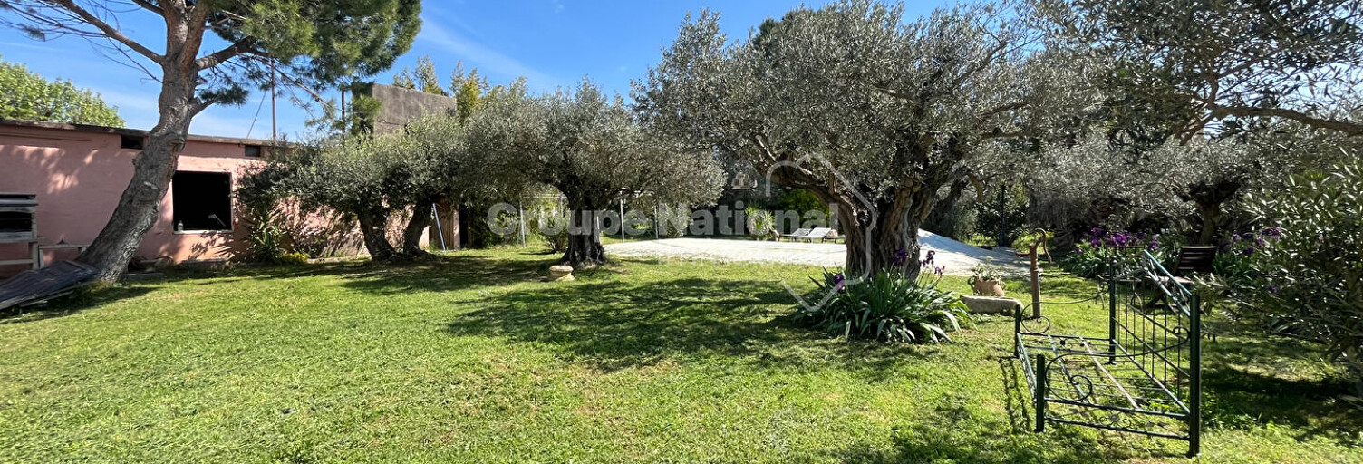 Terrain  1137 m² à vendre à Beaucaire (30300)