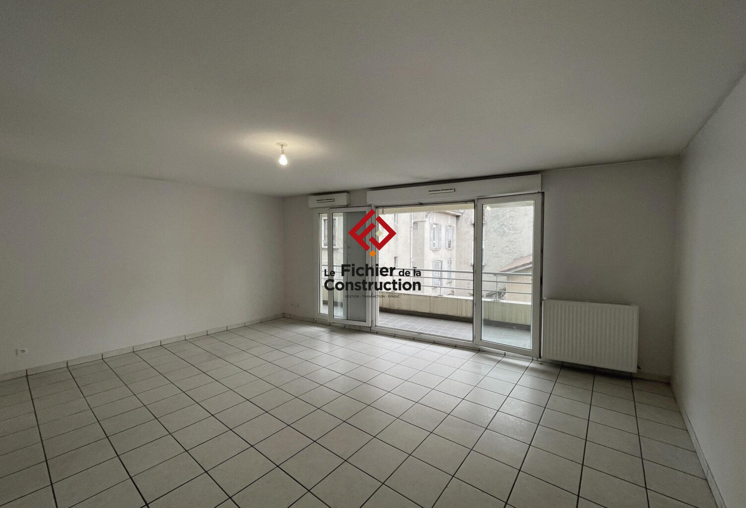 T4 proche gare — photo 1