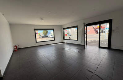 location local commercial de 142 m2 à Beziers — photo du bien