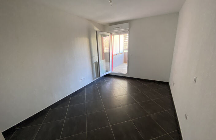 MONTPELLIER // CITE MION // SAINT MARTIN // T3 de 59m2 envir — photo 3