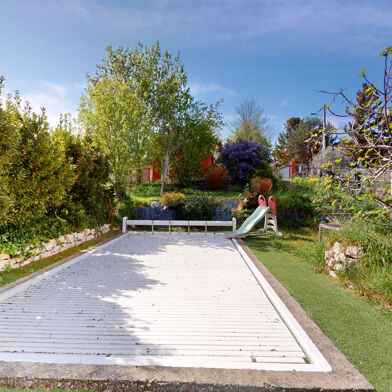 Maison 6 pièces 549000 €