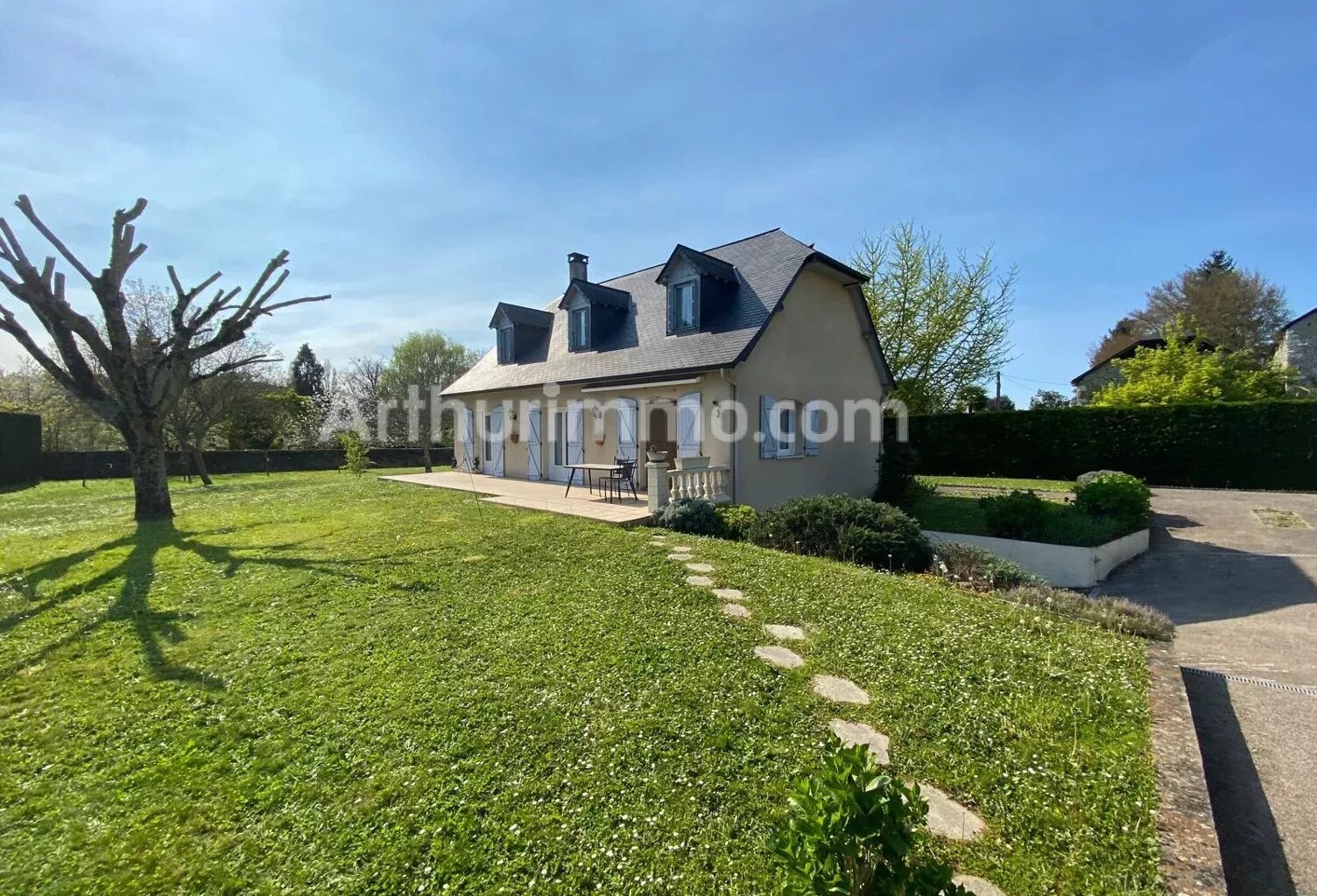 Bien vendu : Maison 137 m² Assat (64510) — photo 1