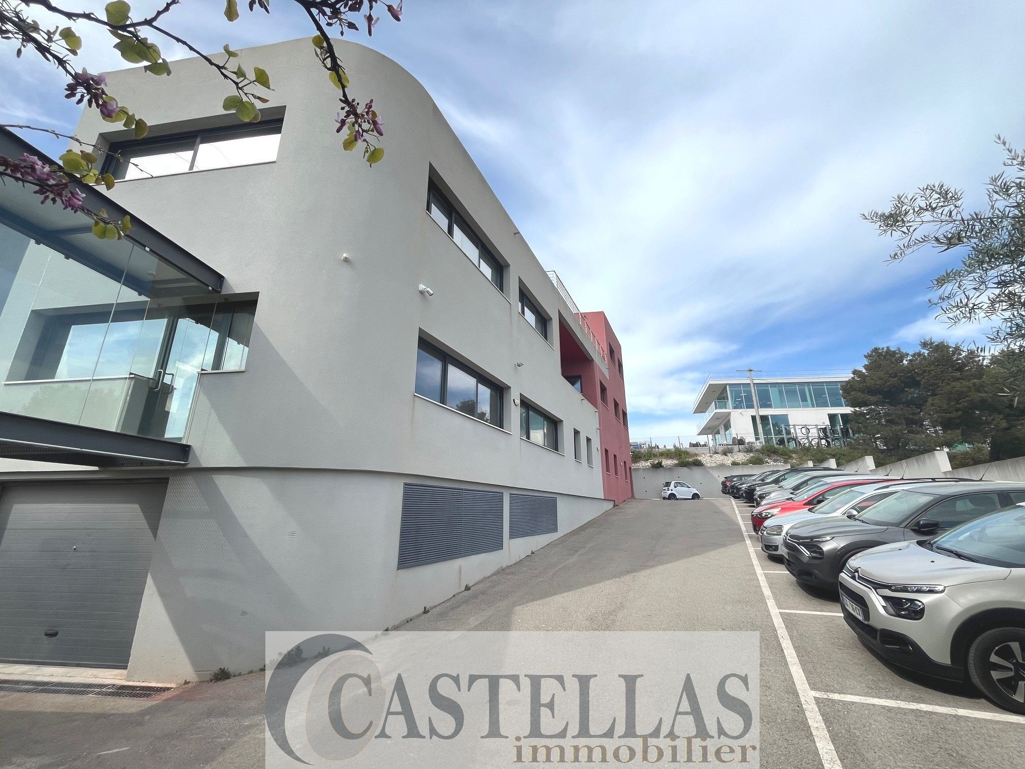 Bureau  à vendre Roquefort-la-Bédoule 13830