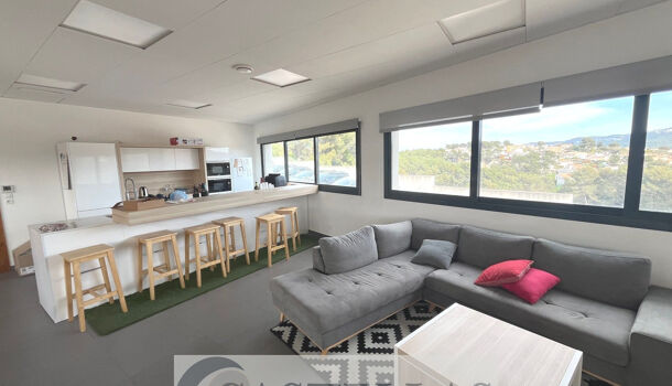 Bureau  à vendre Roquefort-la-Bédoule 13830