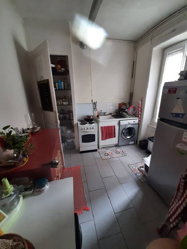 Location T2 59 m² à Lyon 7 925 ¤ CC /mois